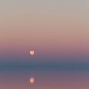 Lake Eyre full moon setting reflection