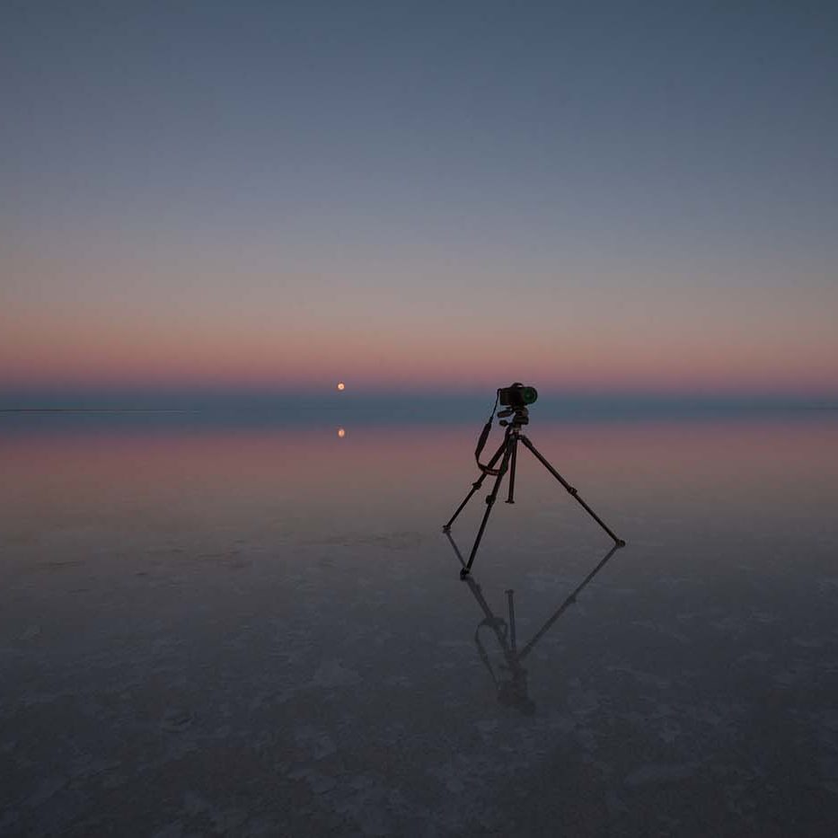 lake eyre moon set with camera Lake Eyre Time-lapse Photography full moon set water reflection